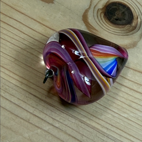 Colorful Heart-Shaped Pendant - Picture 2 of 3